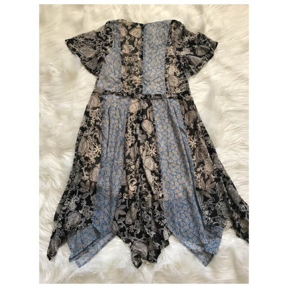 DANCE & MARVEL Mix Match Floral Print Midi Dress - Picture 5 of 6